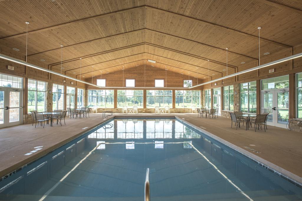 Swan Resort